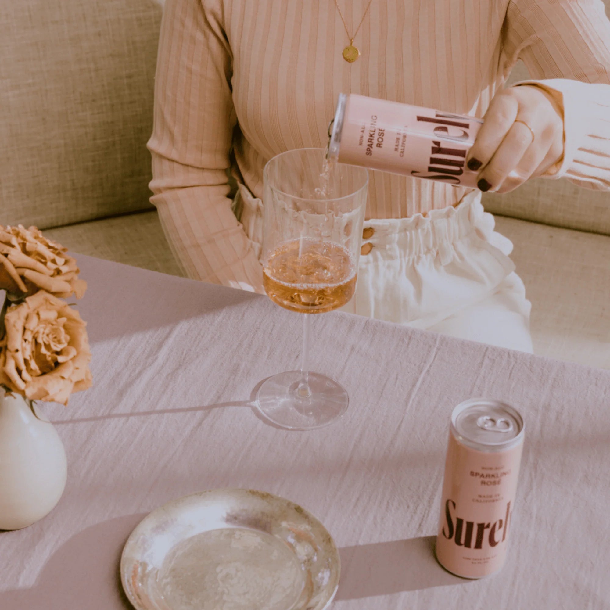 Surely Non - Alcoholic Sparkling Rosé Can (4 - Pack) - The Zero Proof