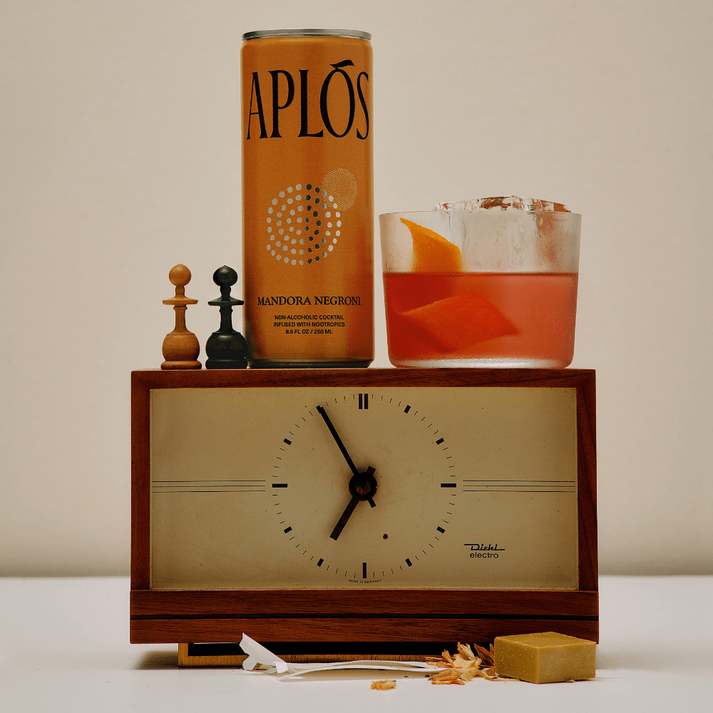 Aplos Non-Alcoholic Mandora Negroni
