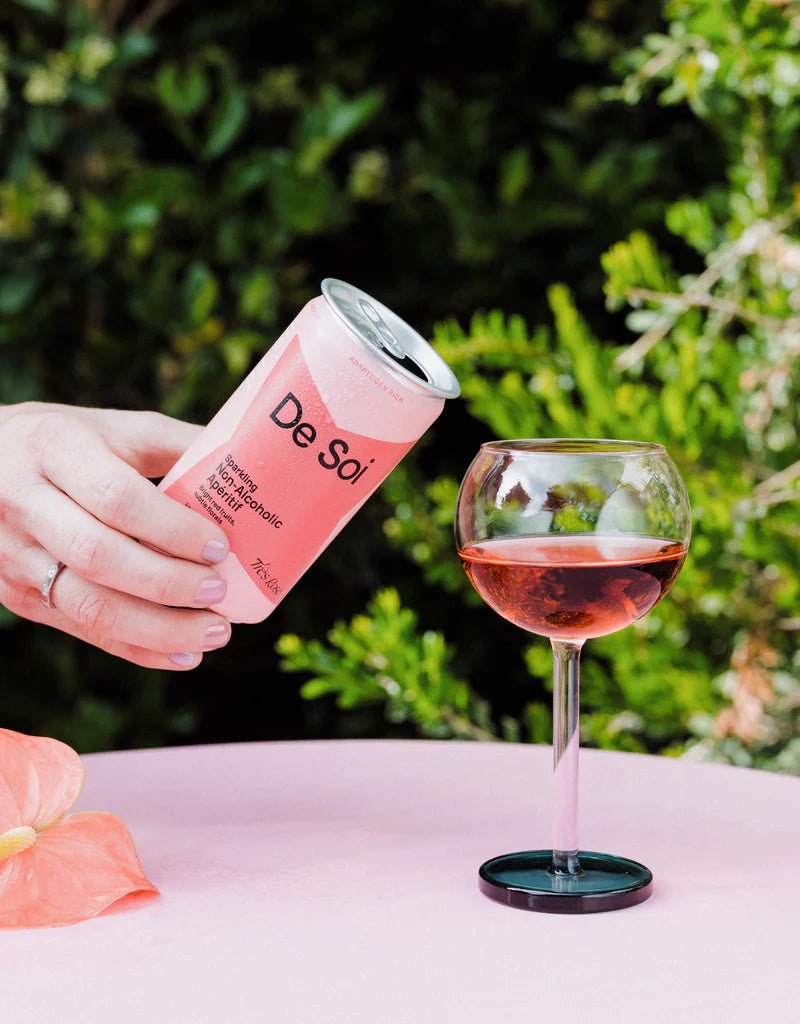 De Soi - Très Rosé Non - Alcoholic Apéritif Cans (4 - pack) - The Zero Proof