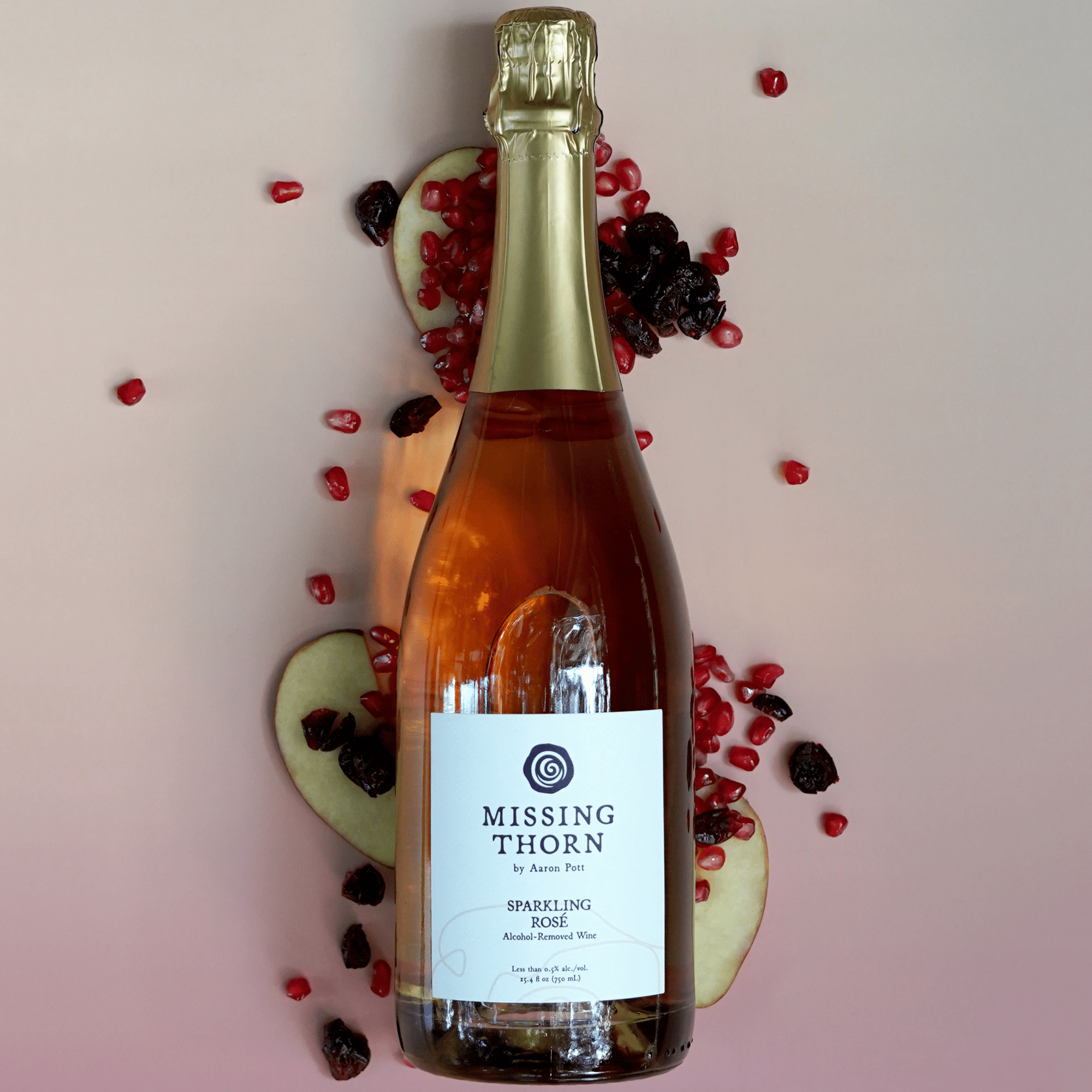 Missing Thorn Alcohol - Removed Sparkling Rosé Wine - The Zero Proof