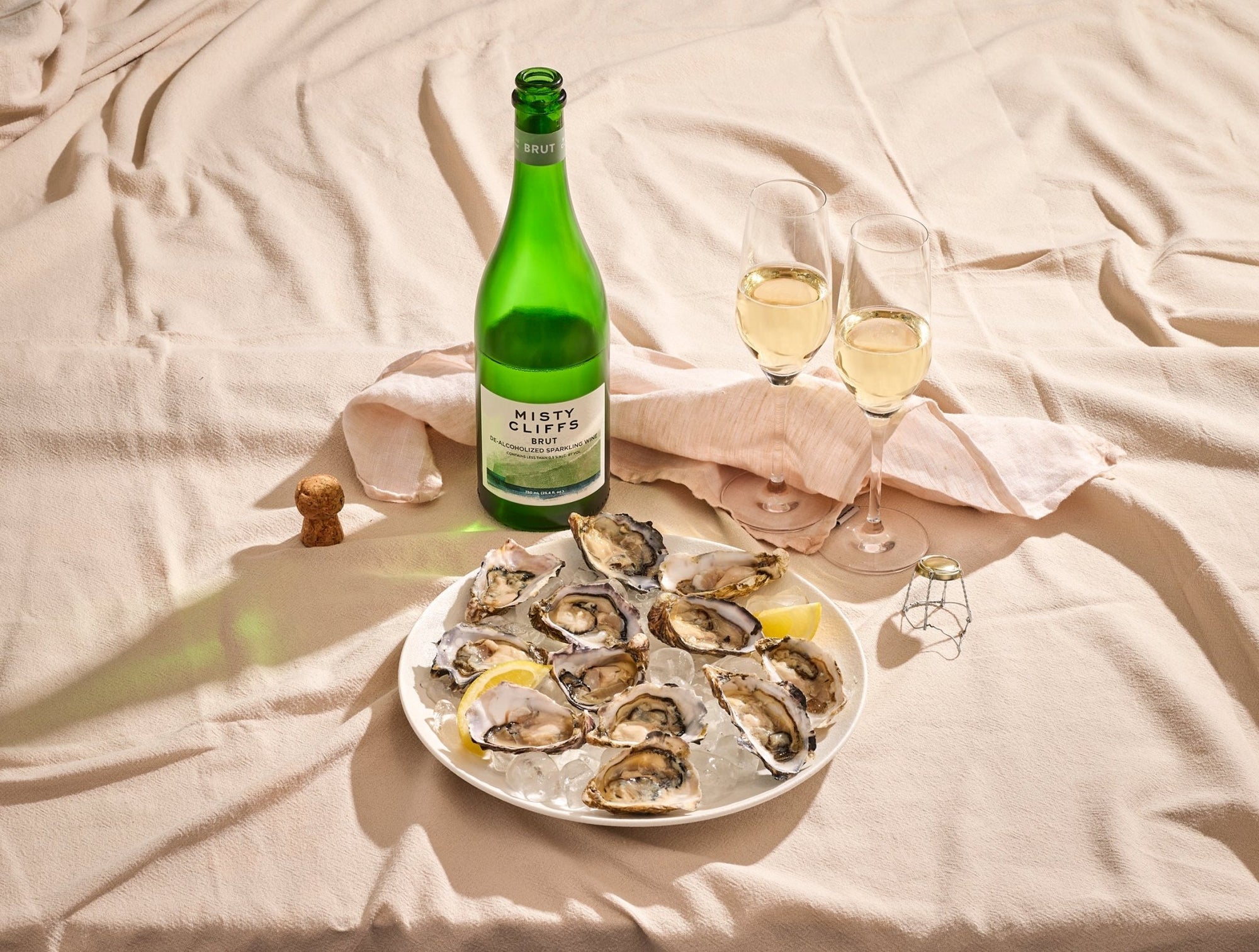 Misty Cliffs Brut Dealcoholized Sparkling Wine - The Zero Proof