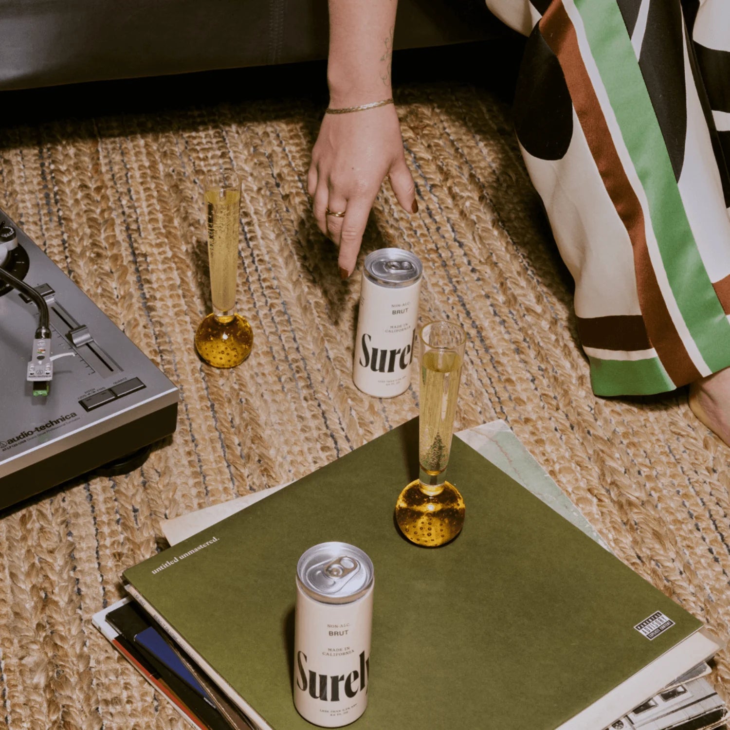 Surely Non - Alcoholic Brut (4 - Pack) - The Zero Proof